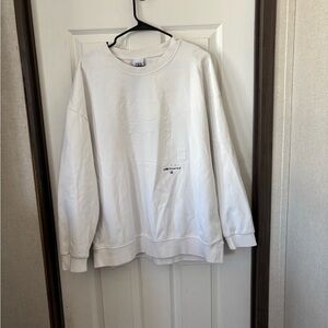 Zara White Crewneck Sweater